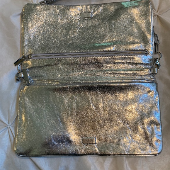 Tory Burch Silver Leather Handbag - Picture 6 of 9